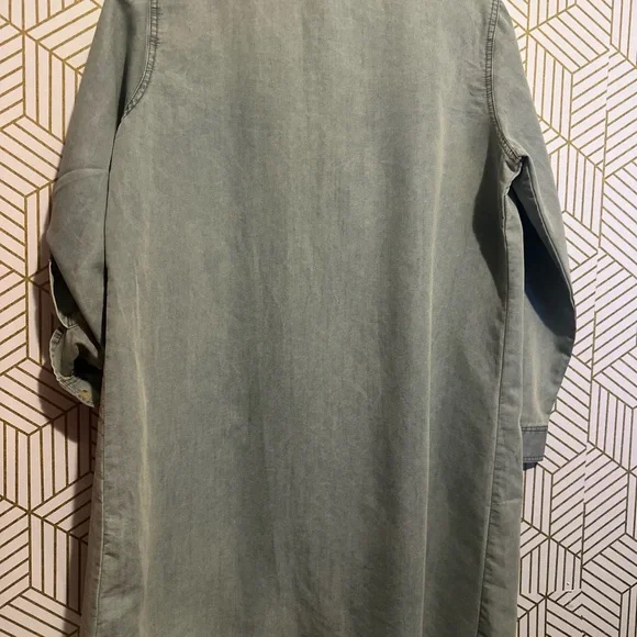 Denim Shirt Dress with Chest Pockets – Size XL - Picture 2 of 3